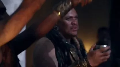 ילדה נאלצה ללקק נרתיק סרטים ארוטים לצפיה