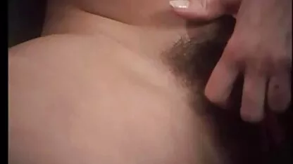 הם סקסלצפיה ישירה יורים בבחורה רוסייה ומזדיינים בחורבות.