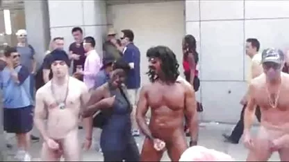 פורנו סקססס לצפיה חינם רוסי: שתי בנות ובחור מאושר