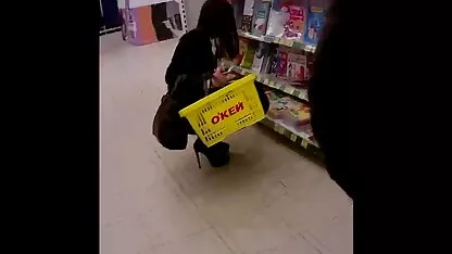 קמרון דיאז נראית סרטוני פורנו לצפייה ישירה נלהבת לגבי זין.