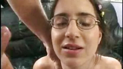 שפיך זורם פורנו לצפיה חינם מתוך נרתיק