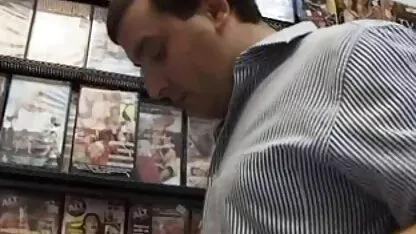 בלונדינית אוהבת פורנו נשים מבוגרות מוצצות לצפיה חינם למצוץ זין