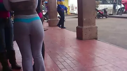 לסביות סרטי סקס מלאים לצפיה ישירה מלקקות דגדגן ענק.
